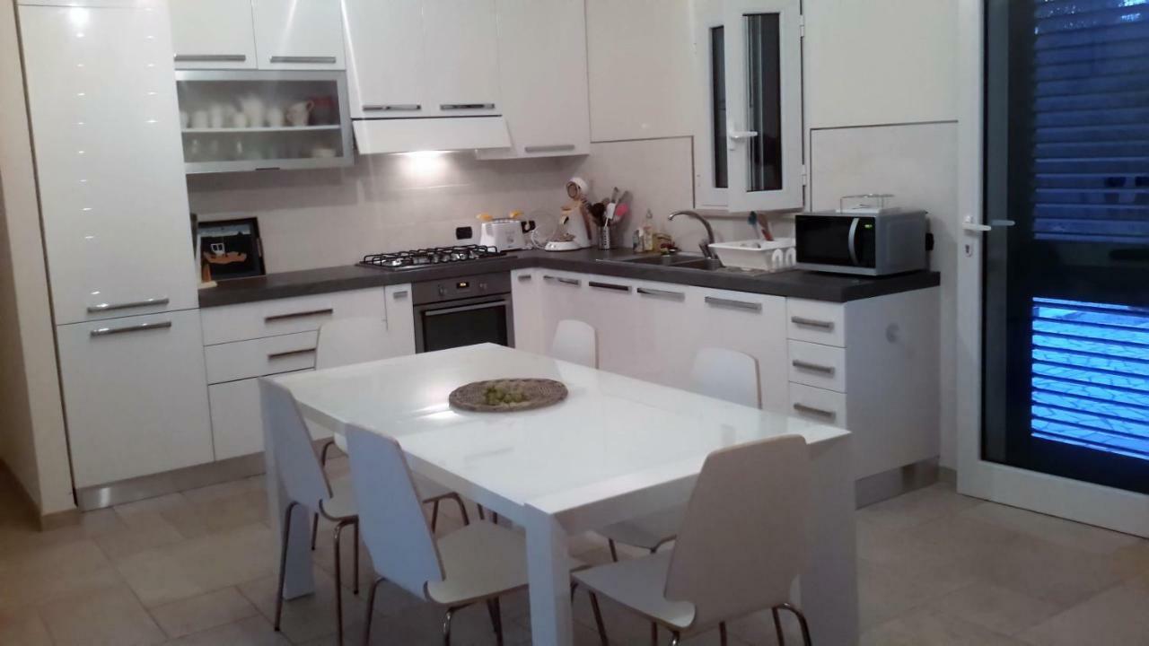 Gli Ulivi Villa *